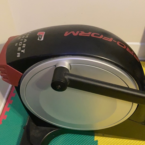 Running machine - Picture 2 of 3